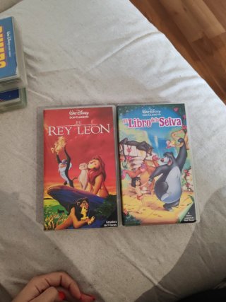 Películas VHS Disney: El Rey León y El Libro de la