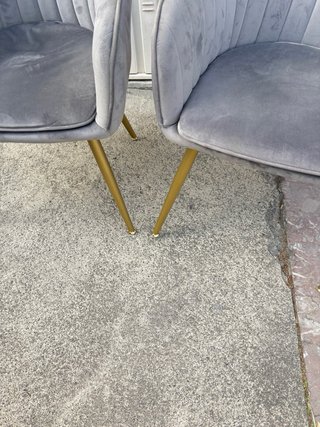 Juego de 2 Sillas Terciopelo Gris Patas Doradas