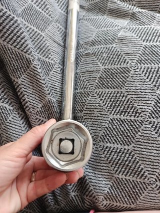 Llave articulada