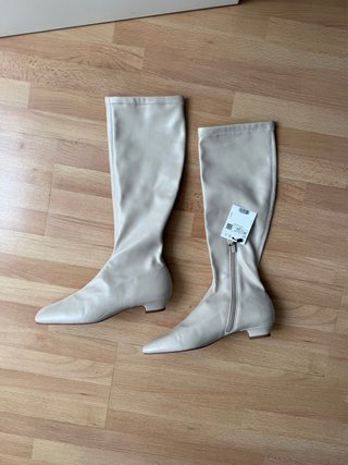 Botas altas beige Mango