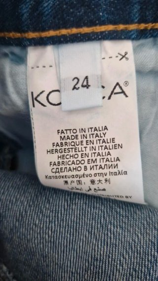 Jeans Kocca vita alta con bottoni misura 36
