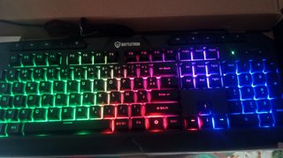 Gaming RGB Keyboard. Battletron Gaming. Nuevo.