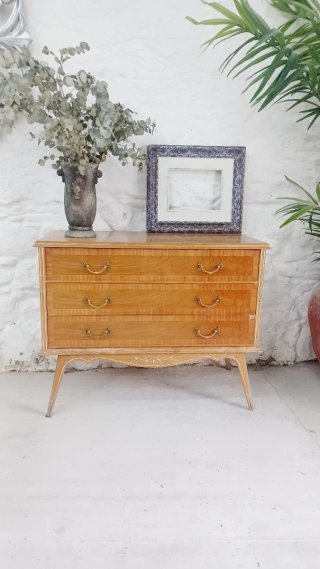 Mueble cómoda aparador con cajones