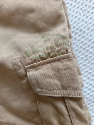 Pantalón corto Quiksilver beige