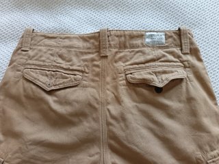 Pantalón corto Quiksilver beige