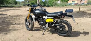 Fantic Caballero 125 Scrambler 8.000km, muy nueva!