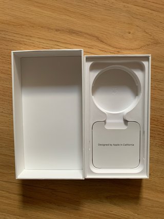 Caja Vacía iPhone SE