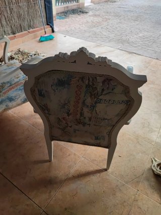 Par de Sillas Antiguas Estilo Francés