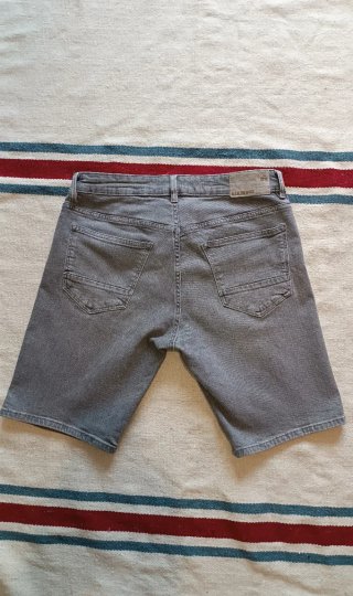 OOTO Bermuda vaquera gris Talla 42