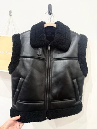 Chaleco efecto piel negro Talla S