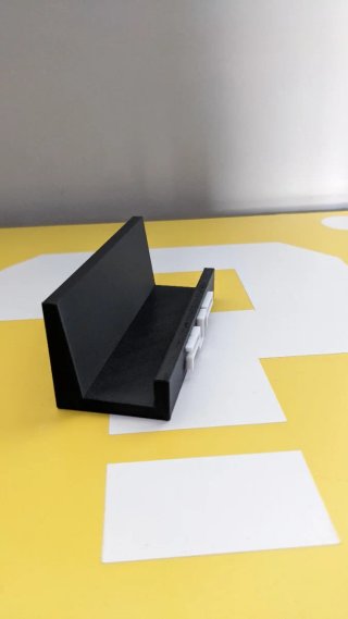 Supporto stand per PSP