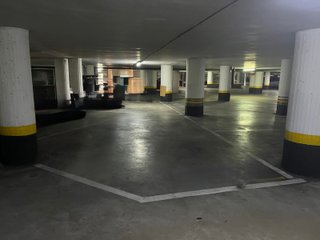Plaza de garaje muy amplia en el centro de Logroño