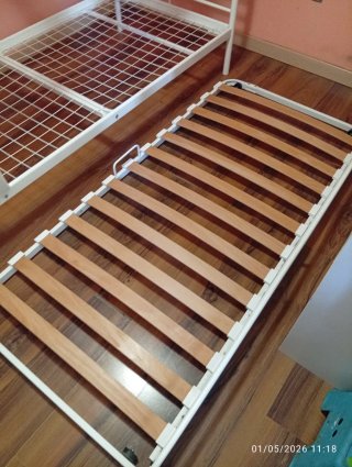 Litera IKEA Blanca Metal. Precio negociable