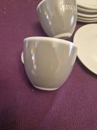 6 tazas porcelana con platitos