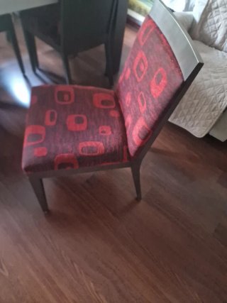 Mesa de centro moderna blanca y madera, con mesa d