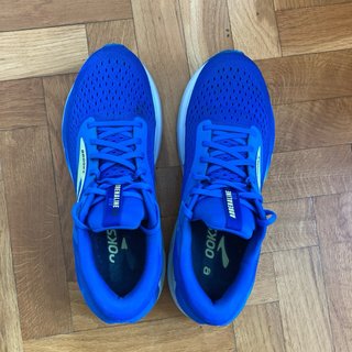 Brooks Adrenaline GTS 24