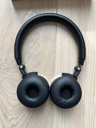 Auriculares AKG N60 NC Noise Cancelling Negros