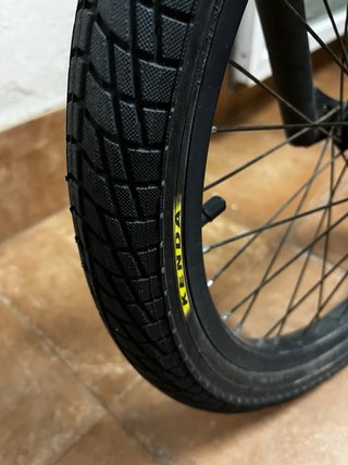Bicicleta BMX Monty 301