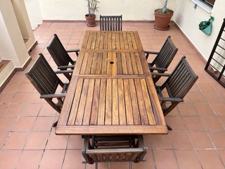 Conjunto mesa y sillas de jardín madera exterior