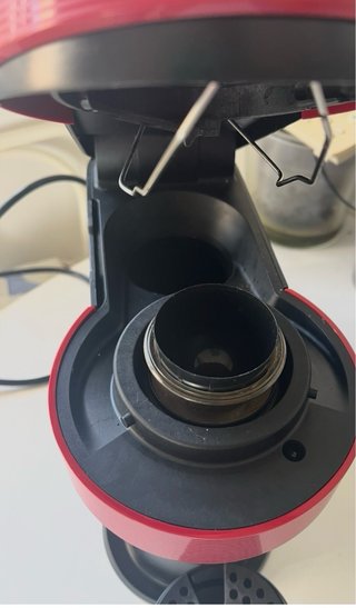 Cafetera Nespresso Roja