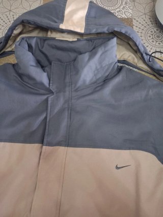 Chaqueta Nike Talla XL Beige y Azul