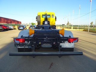 MAN TGS 26 400--CAMIONES CON GANCHO