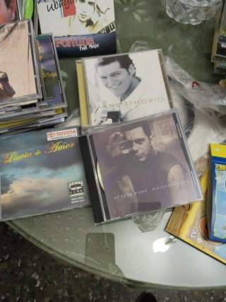 Colección CDs Pop Latino e Internacional