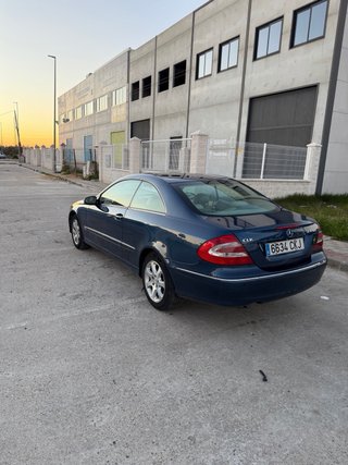 Mercedes-Benz  CLK 2003