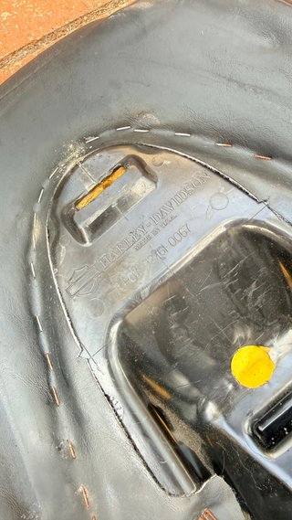 Asiento original Harley Davidson V-Rod VRSCA 2005