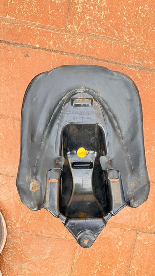 Asiento original Harley Davidson V-Rod VRSCA 2005