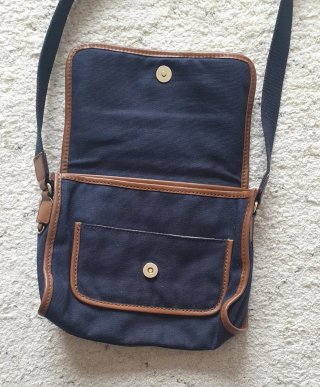 Bolso Purificación García azul y marrón