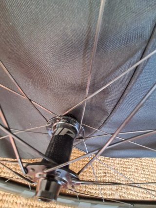 Roda Zipp 303 S