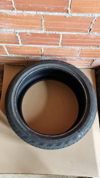 Neumático 225/40R18 92Y XL