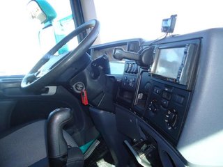 Scania P 420--CAMIONES CON GRUA