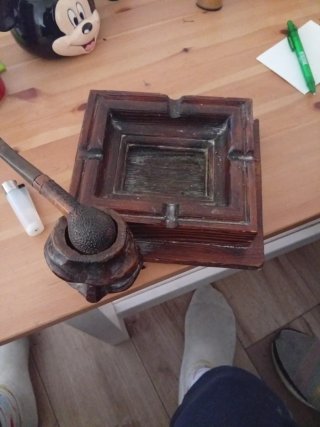 Cenicero de madera vintage