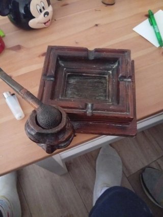 Cenicero de madera vintage