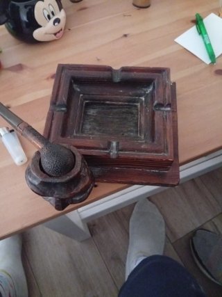 Cenicero de madera vintage