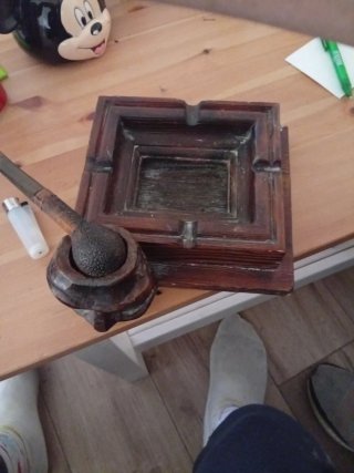 Cenicero de madera vintage