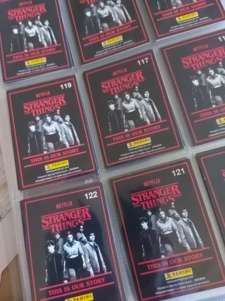 Colección Cartas Stranger Things