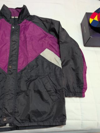 Chaqueta Vintage Negra y Morada Talla XL