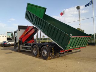 Mercedes ACTROS 2532--CAMIONES CON GRUA