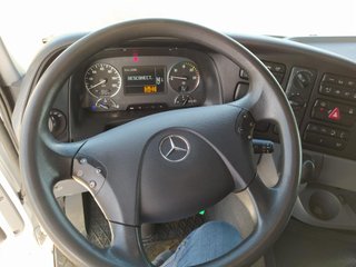 Mercedes ACTROS 2532--CAMIONES CON GRUA