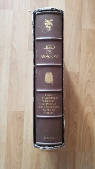 Libro de aragon centenario. Caja de ahorros. Lujo