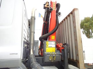 Mercedes ACTROS 27 41---CAMIONES CON GRUA
