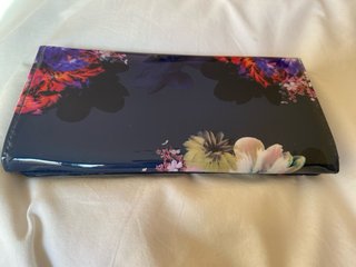 Cartera Harrods floral