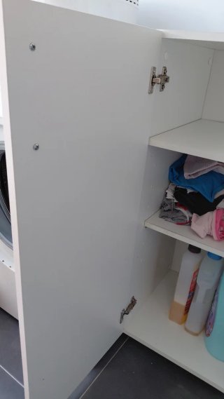Armario blanco puertas madera