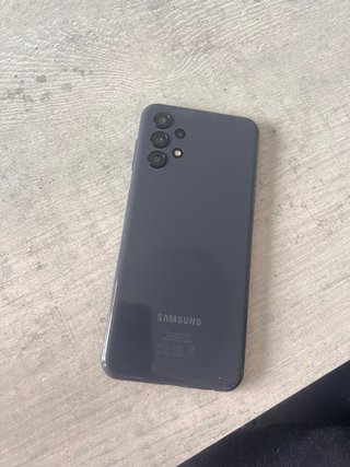Samsung Galaxy A13,32gigas.