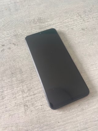 Samsung Galaxy A13,32gigas.