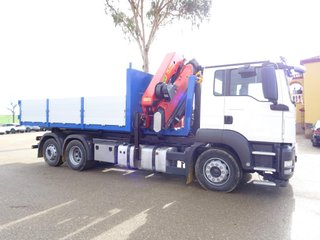 MAN TGS 26 400--CAMIONES CON GANCHO