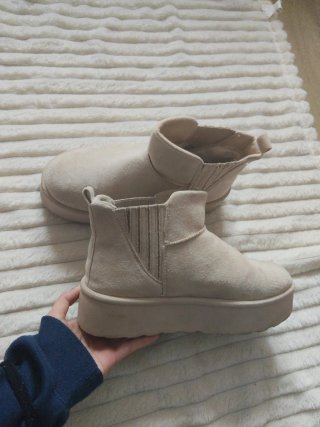 Botas de felpa beige